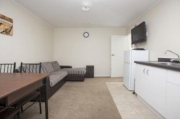 Tudor Oaks Motel 芒阿法埃 外观 照片